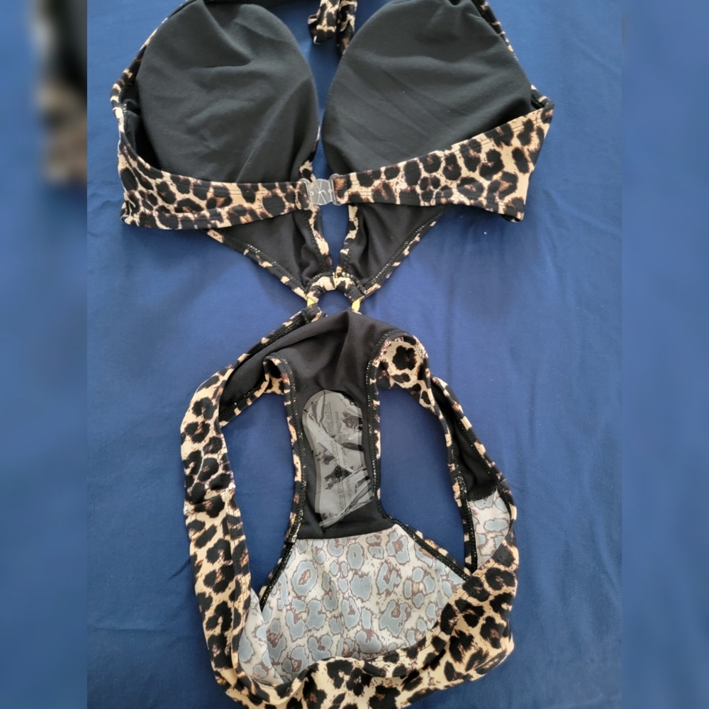 Boohoo one piece swim suit small animal print - Picture 4 of 4